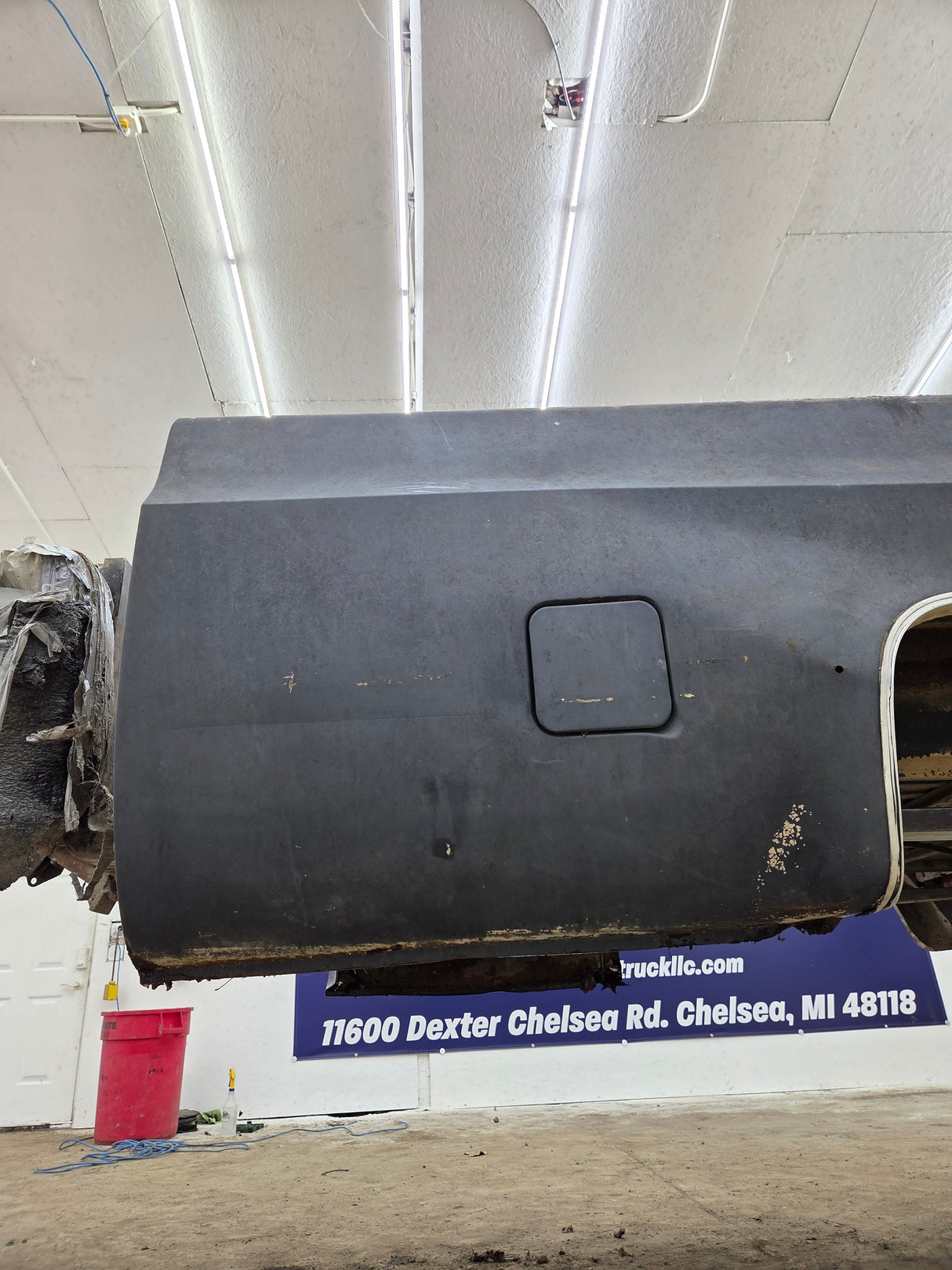 1979-1987 Chevrolet / GMC Square Body 8' Long Bed C10 C15 C20 C25 C35 K10 K15 K20 K25 K35