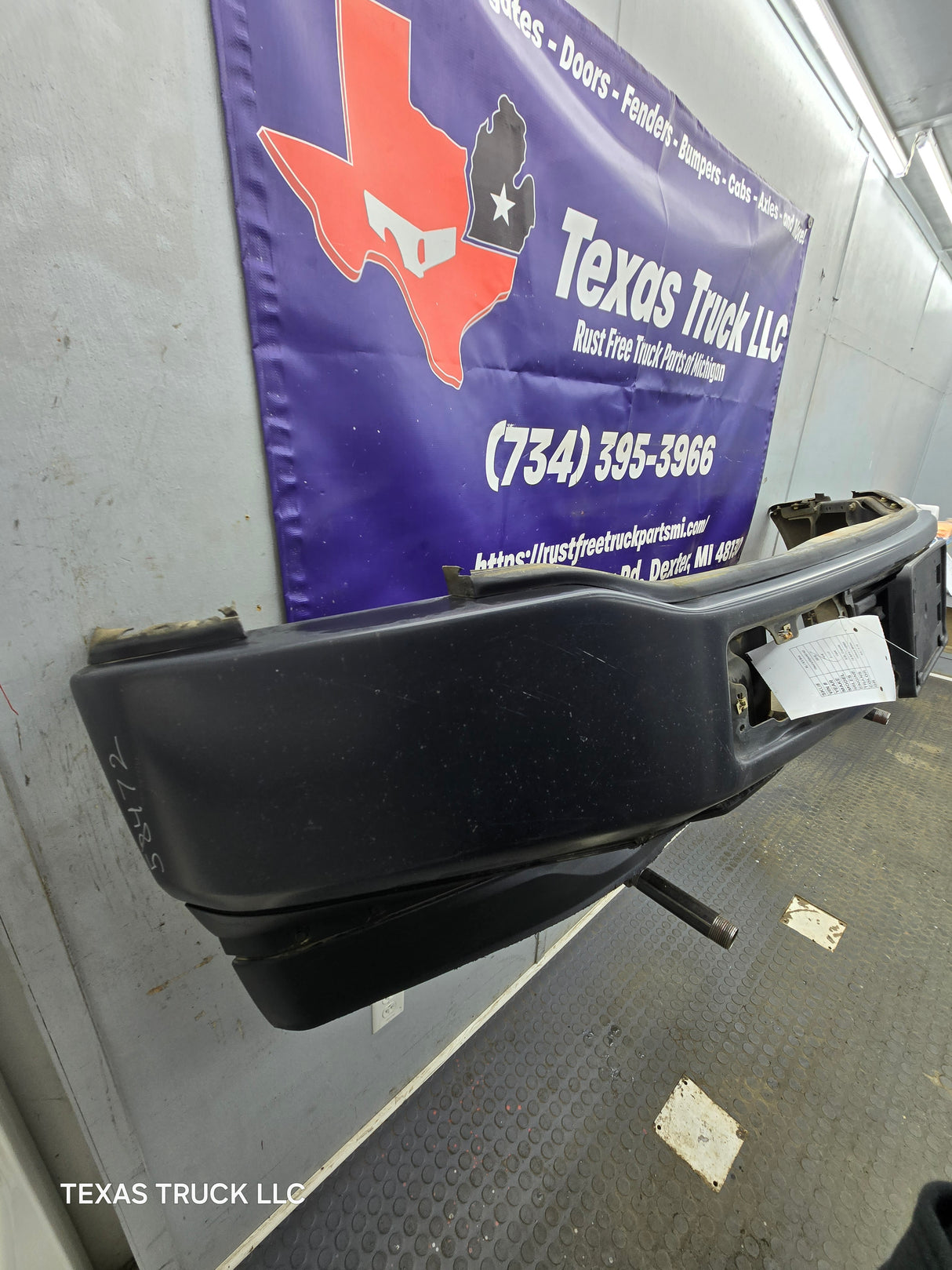 2018-2019 Ford F150 Front Bumper - Black