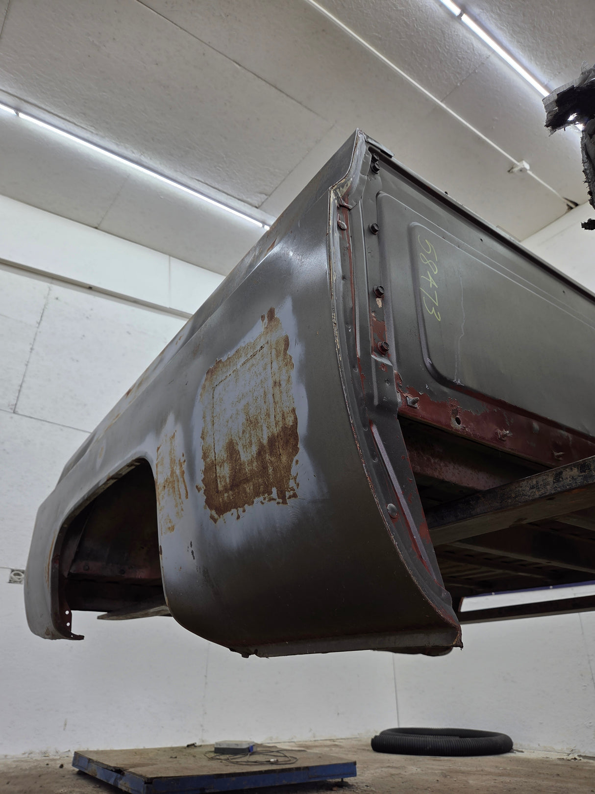 1979-1987 Chevrolet / GMC Square Body 6' 6" Short Bed C/K Series - COSTUMIZED