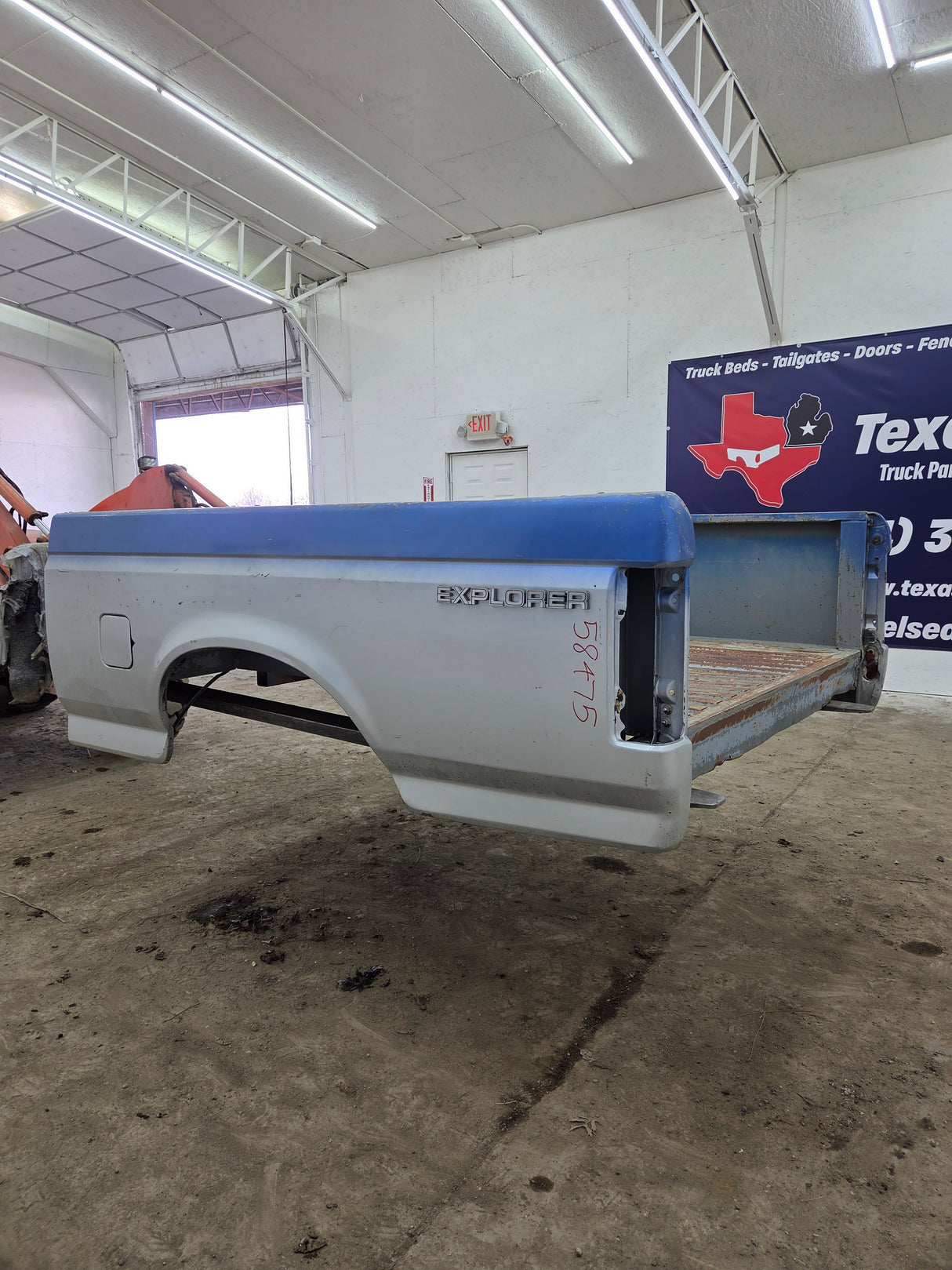 1987-1997 Ford F150 F250 F350 OBS 6' 9" Short Truck Bed - Mexico Edition
