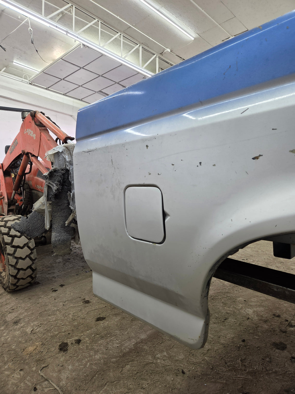 1987-1997 Ford F150 F250 F350 OBS 6' 9" Short Truck Bed - Mexico Edition