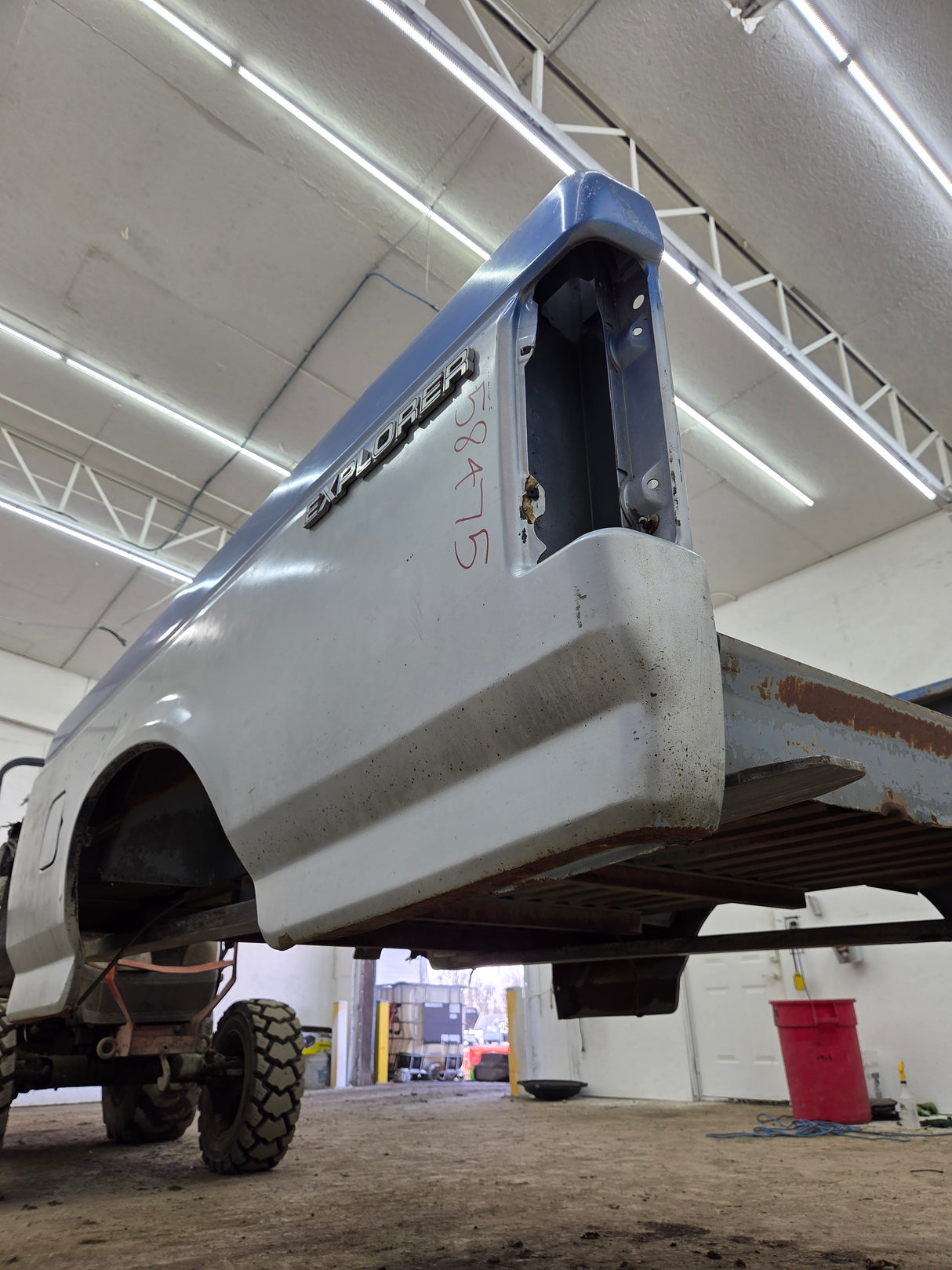 1987-1997 Ford F150 F250 F350 OBS 6' 9" Short Truck Bed - Mexico Edition
