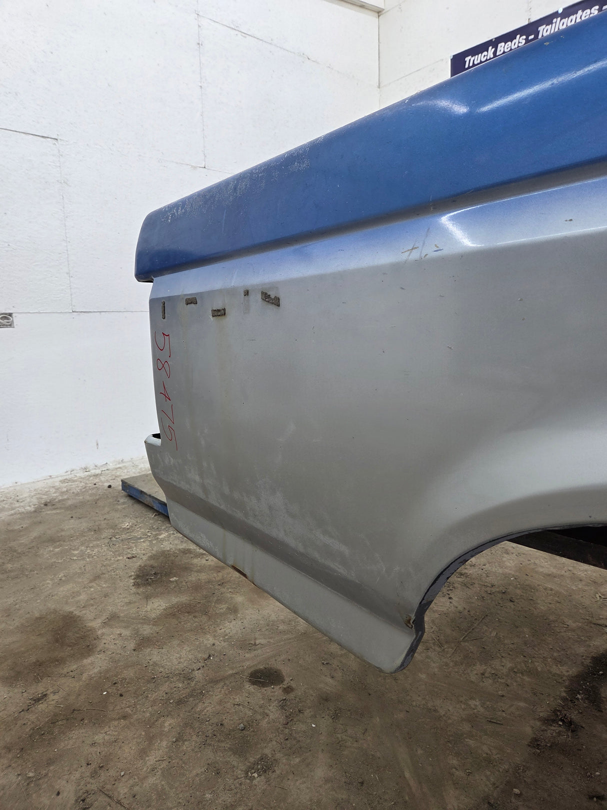 1987-1997 Ford F150 F250 F350 OBS 6' 9" Short Truck Bed - Mexico Edition