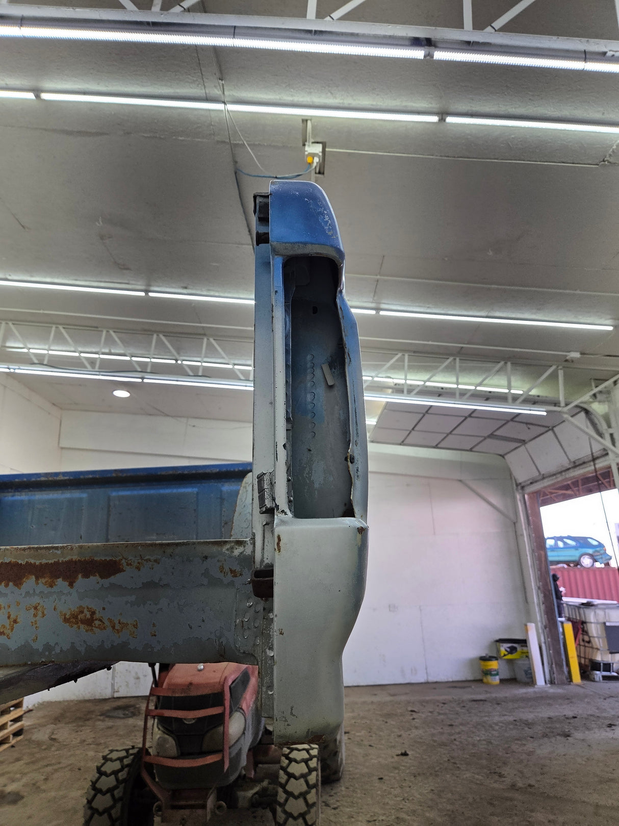 1987-1997 Ford F150 F250 F350 OBS 6' 9" Short Truck Bed - Mexico Edition