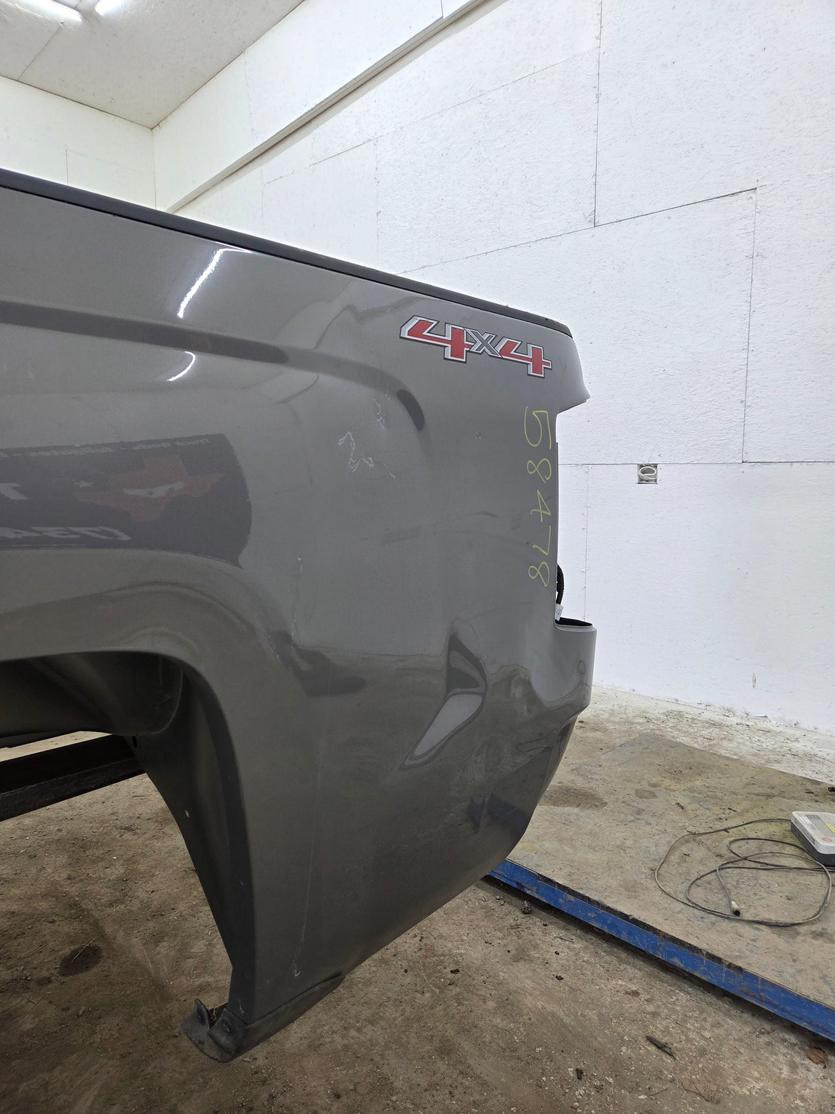 2014-2019 Chevrolet Silverado 1500 2500HD 3500HD 8' Long Truck Bed
