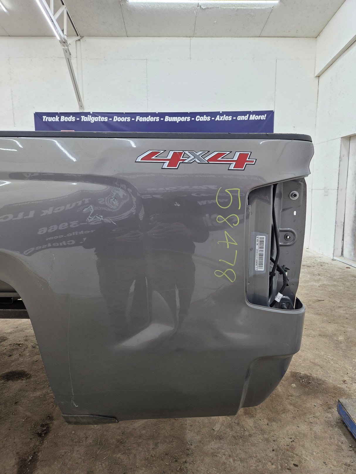 2014-2019 Chevrolet Silverado 1500 2500HD 3500HD 8' Long Truck Bed
