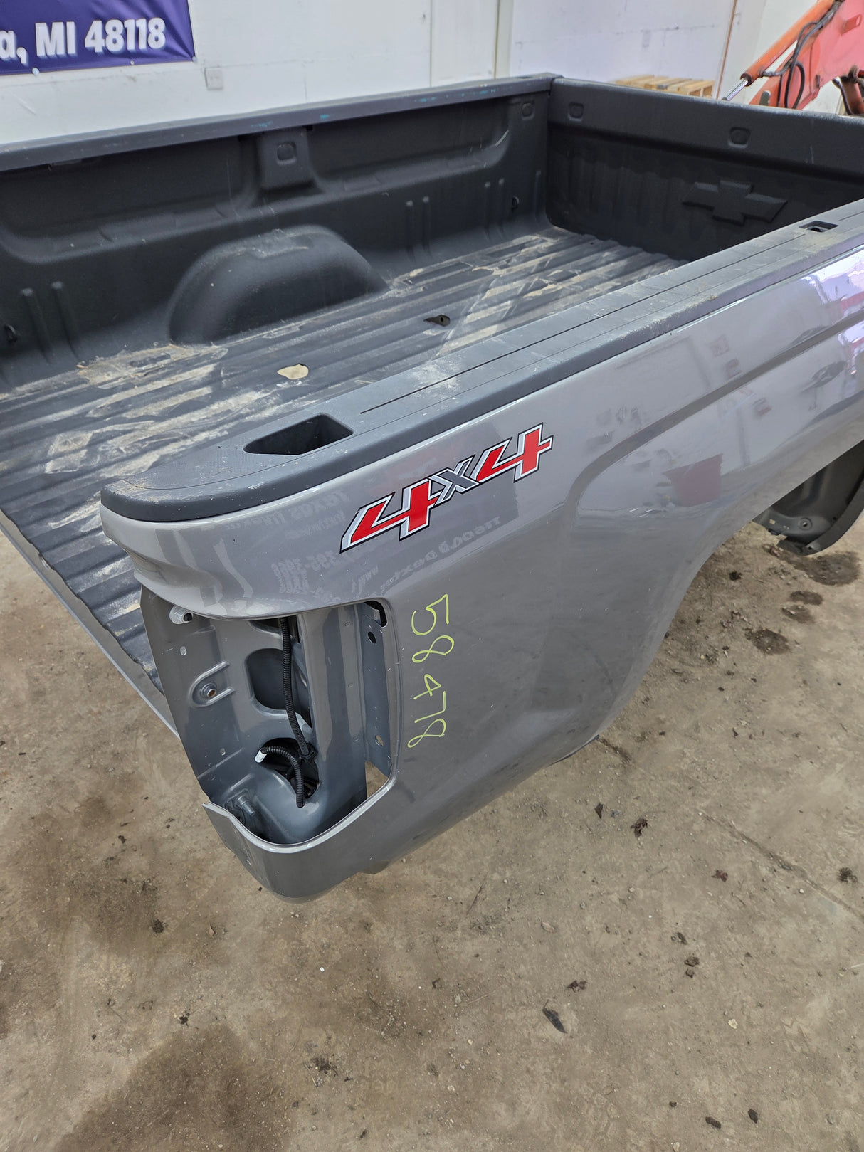 2014-2019 Chevrolet Silverado 1500 2500HD 3500HD 8' Long Truck Bed