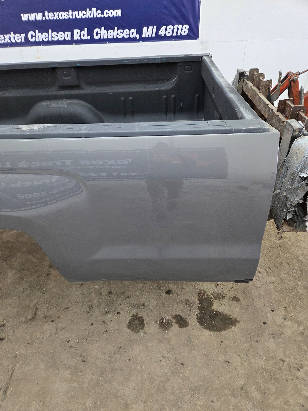 2014-2019 Chevrolet Silverado 1500 2500HD 3500HD 8' Long Truck Bed