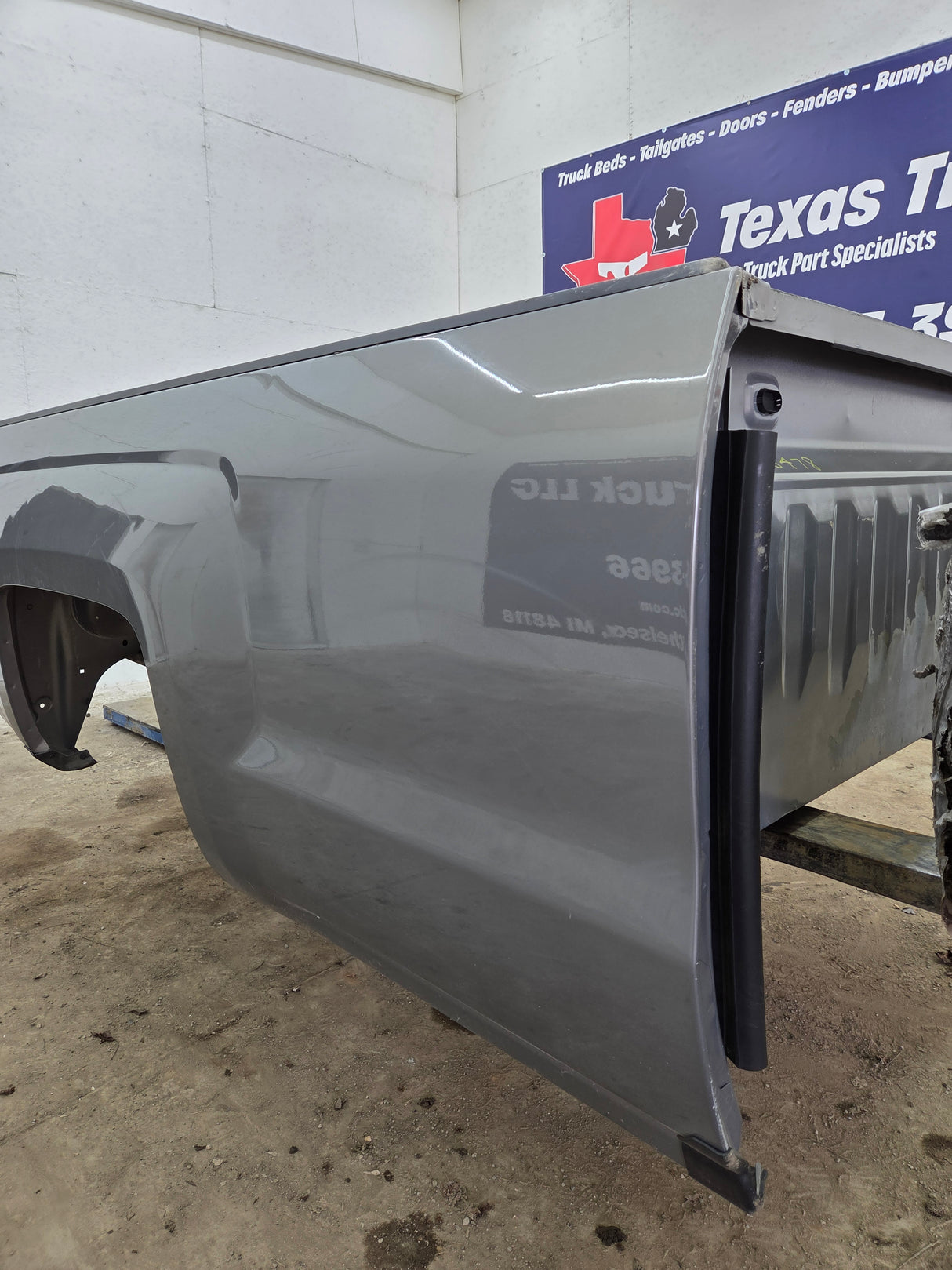 2014-2019 Chevrolet Silverado 1500 2500HD 3500HD 8' Long Truck Bed