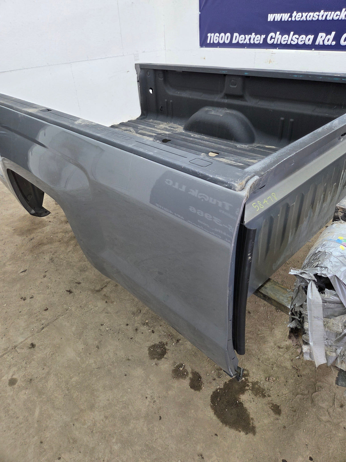 2014-2019 Chevrolet Silverado 1500 2500HD 3500HD 8' Long Truck Bed