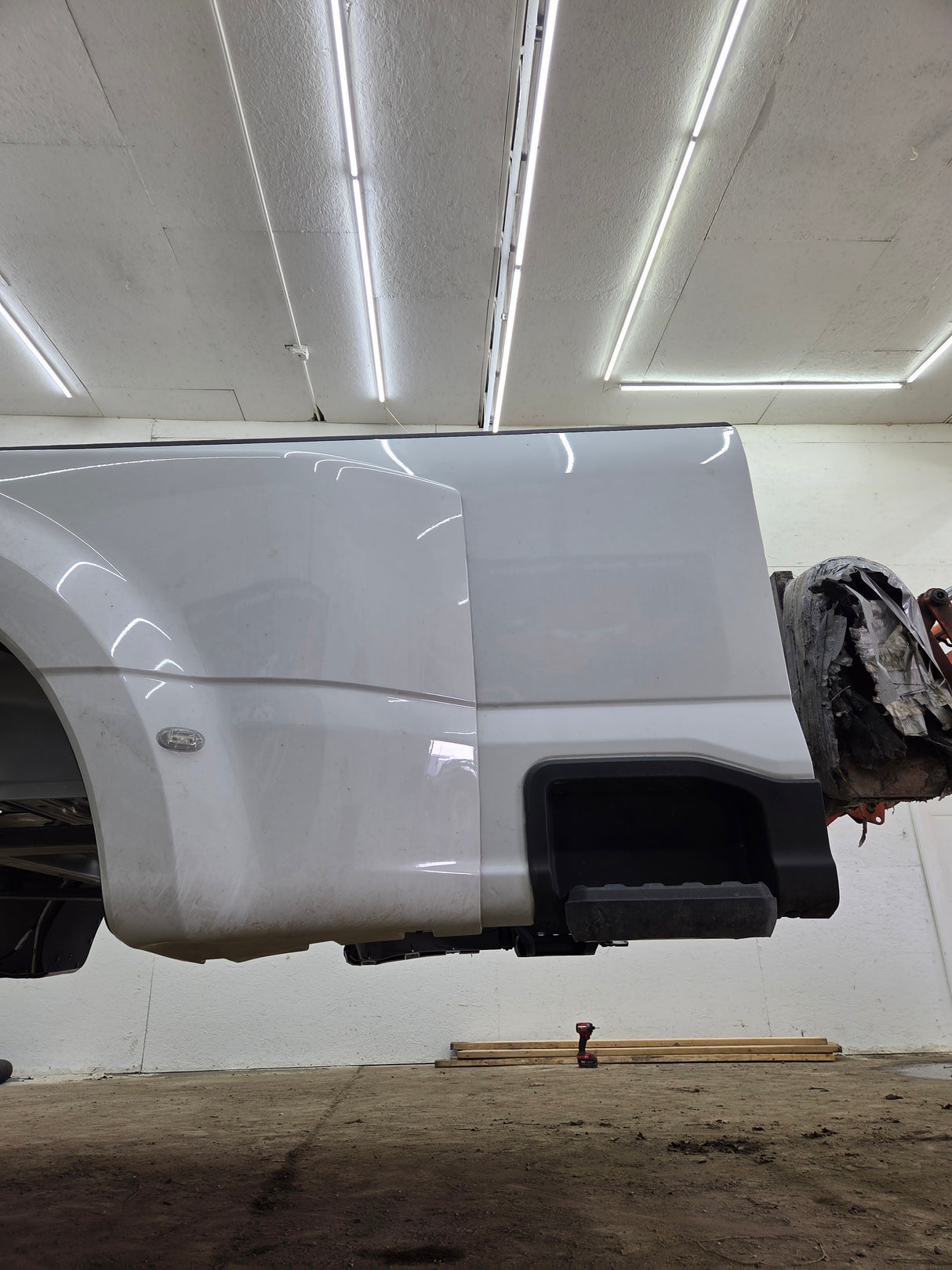 2023-2026 Ford Super Duty F350 F450 F550 8' Dually Truck Bed - Oxford White