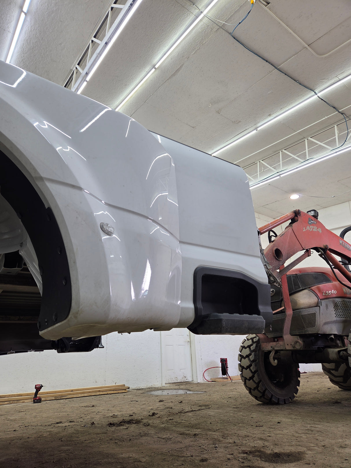 2023-2026 Ford Super Duty F350 F450 F550 8' Dually Truck Bed - Oxford White