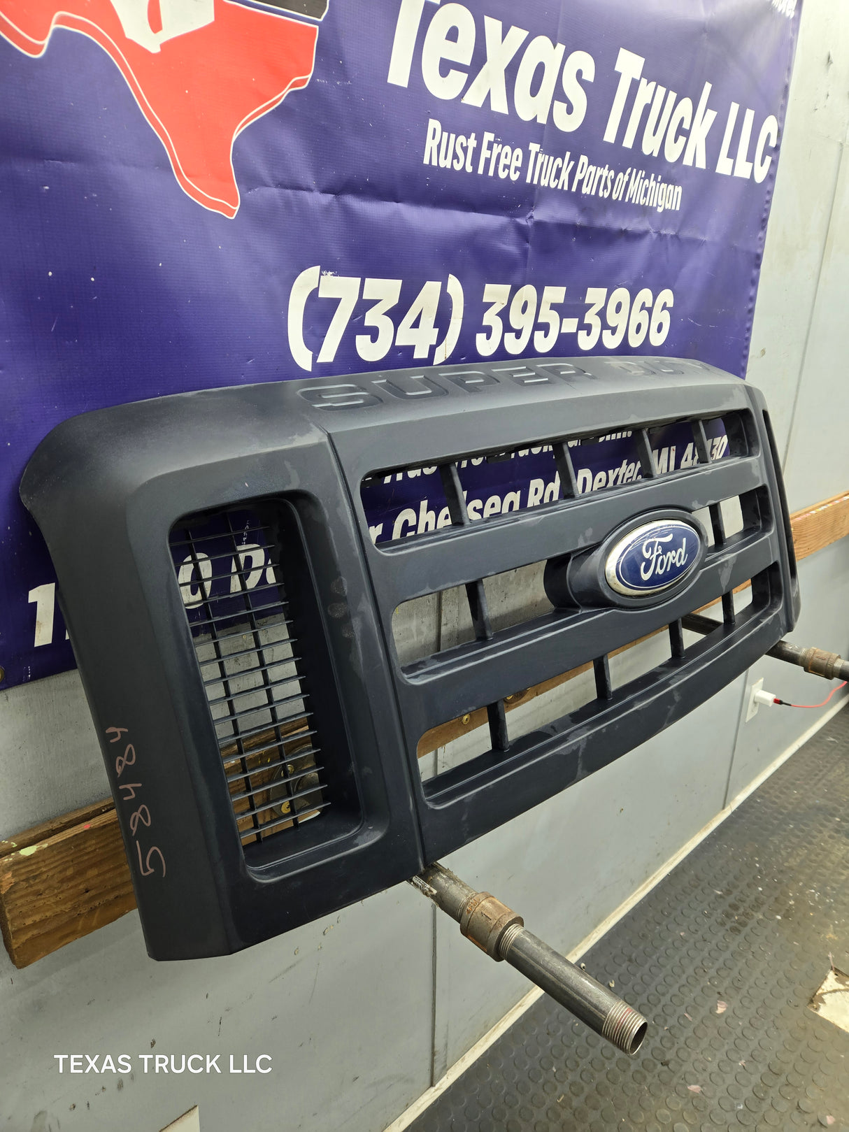 2008-2010 Ford Super Duty F250 F350 F450 F550 Grill Surround