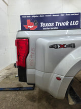 2017-2022 Ford Super Duty F350 F450 F550 8' Dually Bed *Damage
