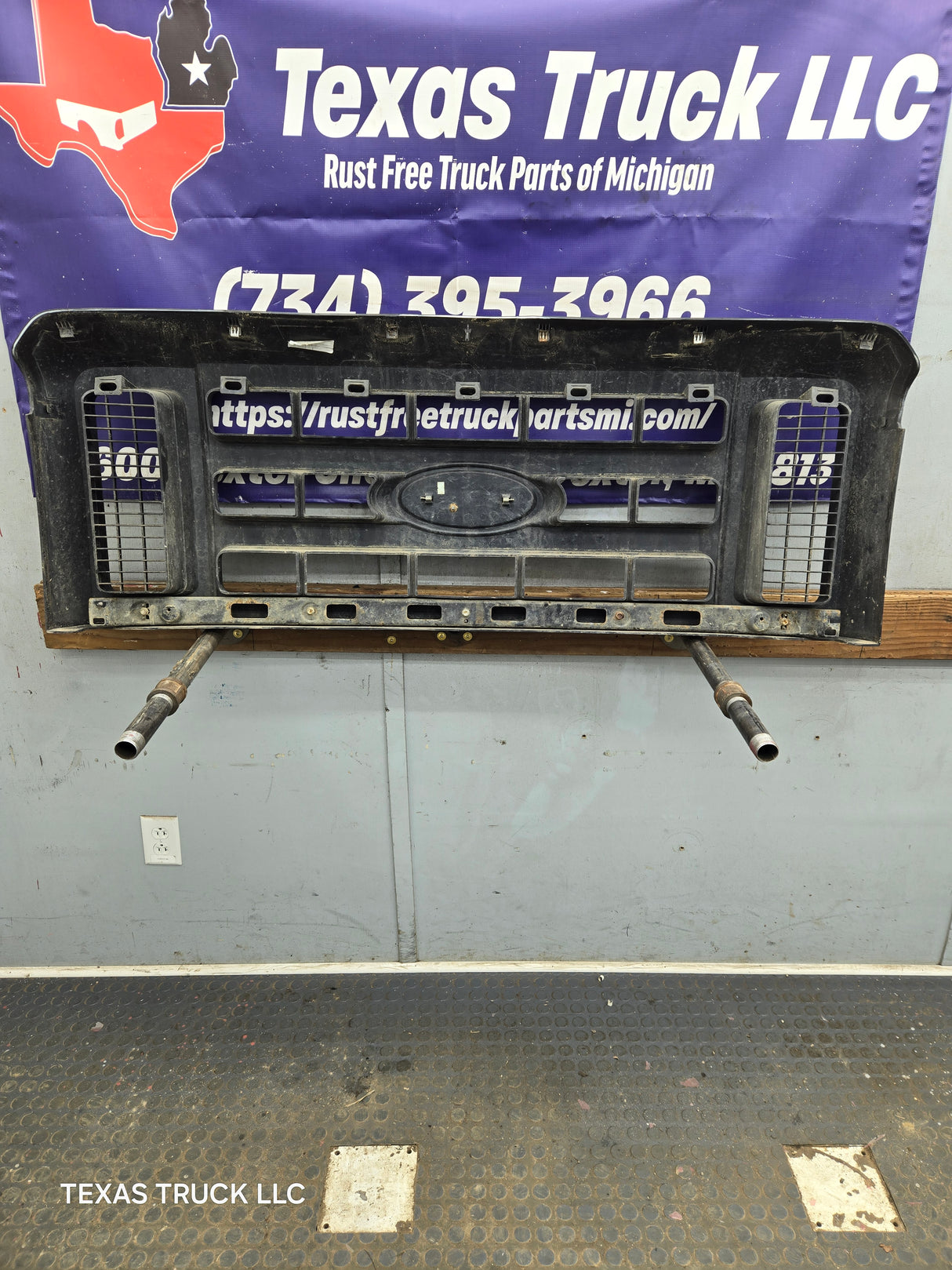 2008-2010 Ford Super Duty F250 F350 F450 F550 Grill Surround
