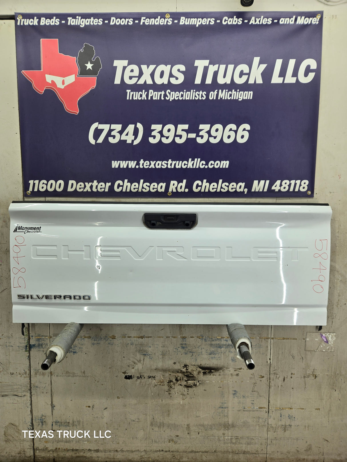 2019-2026 Chevrolet Silverado 2500 HD 3500HD Truck Tailgate