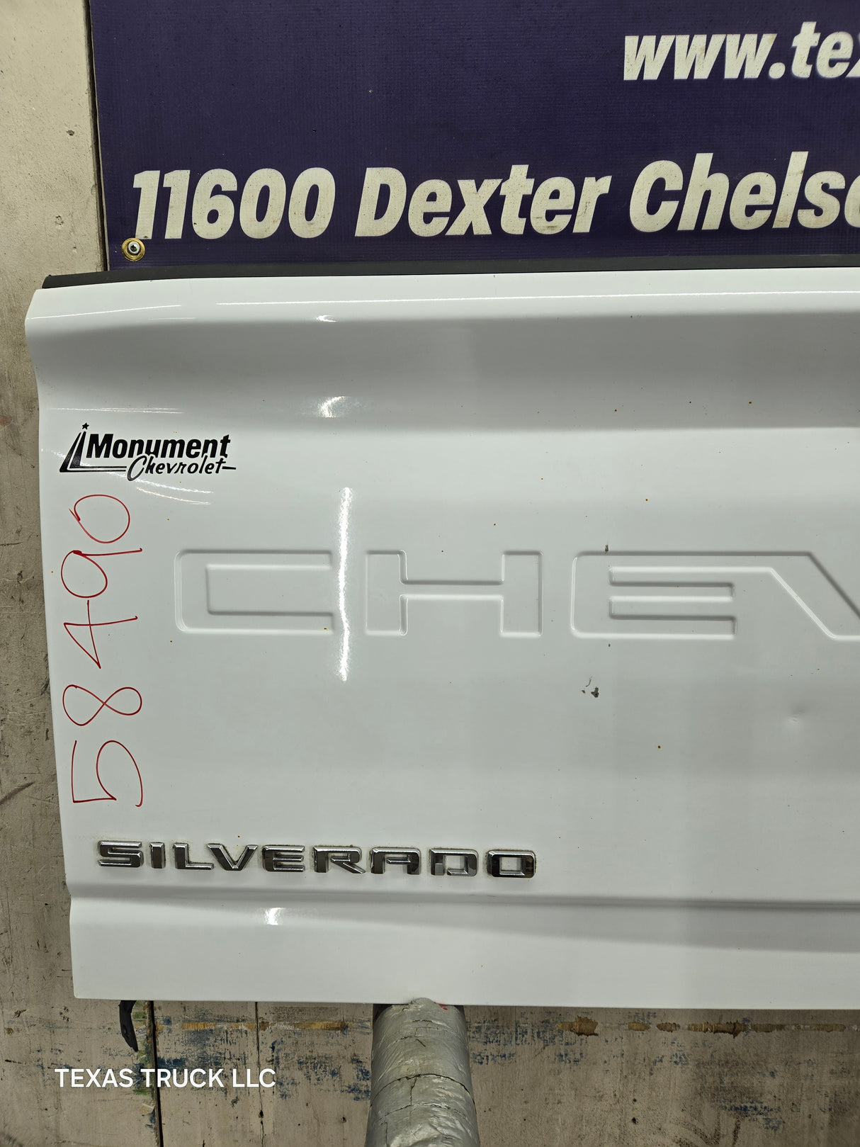 2019-2026 Chevrolet Silverado 2500 HD 3500HD Truck Tailgate