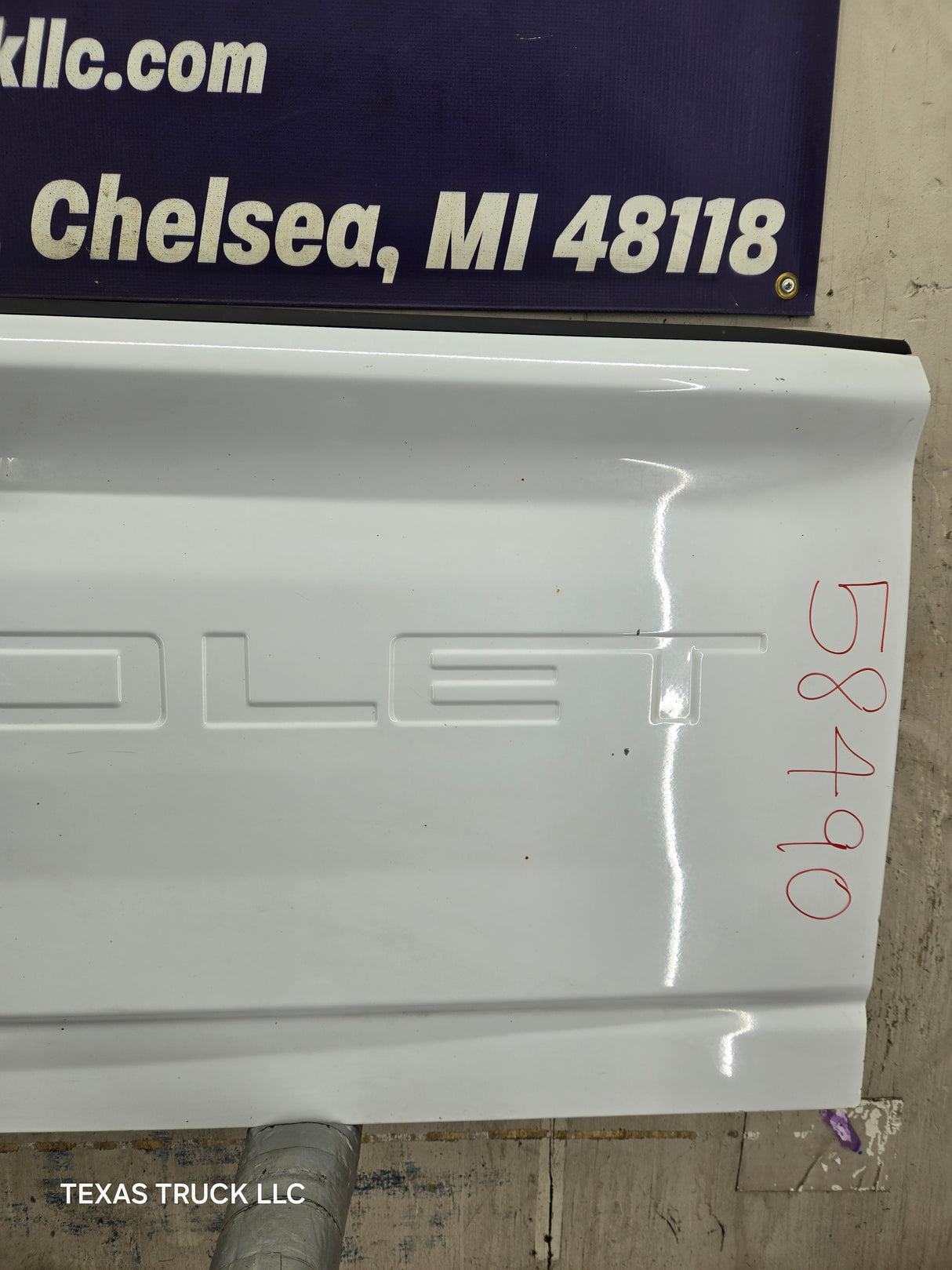 2019-2026 Chevrolet Silverado 2500 HD 3500HD Truck Tailgate