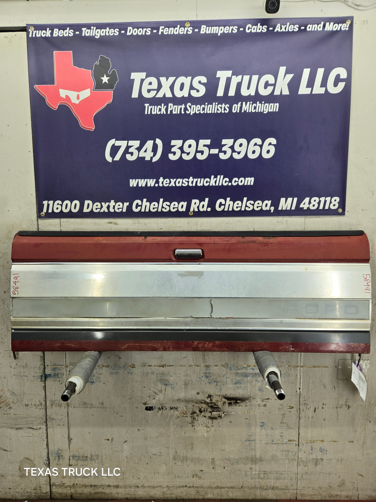 1980-1997 Bullnose / Bricknose / OBS Ford F100 F150 F250 F350 Tailgate