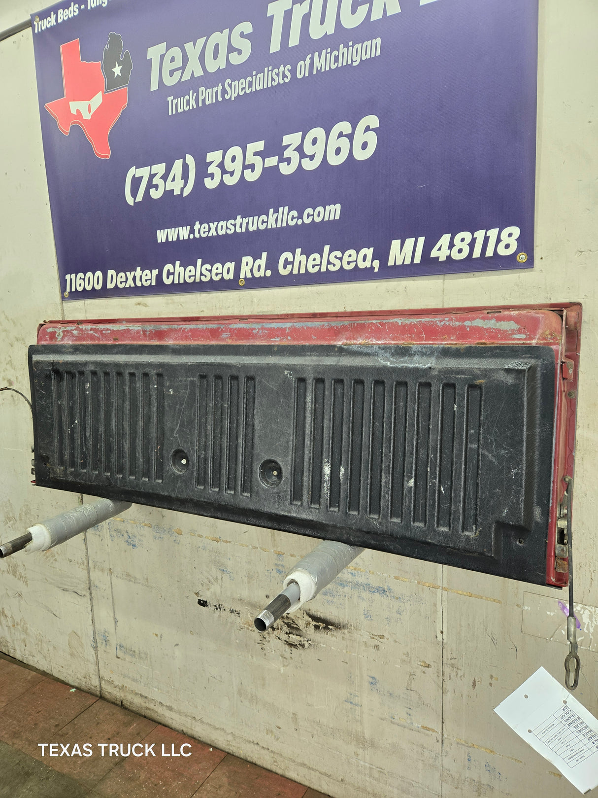 1980-1997 Bullnose / Bricknose / OBS Ford F100 F150 F250 F350 Tailgate