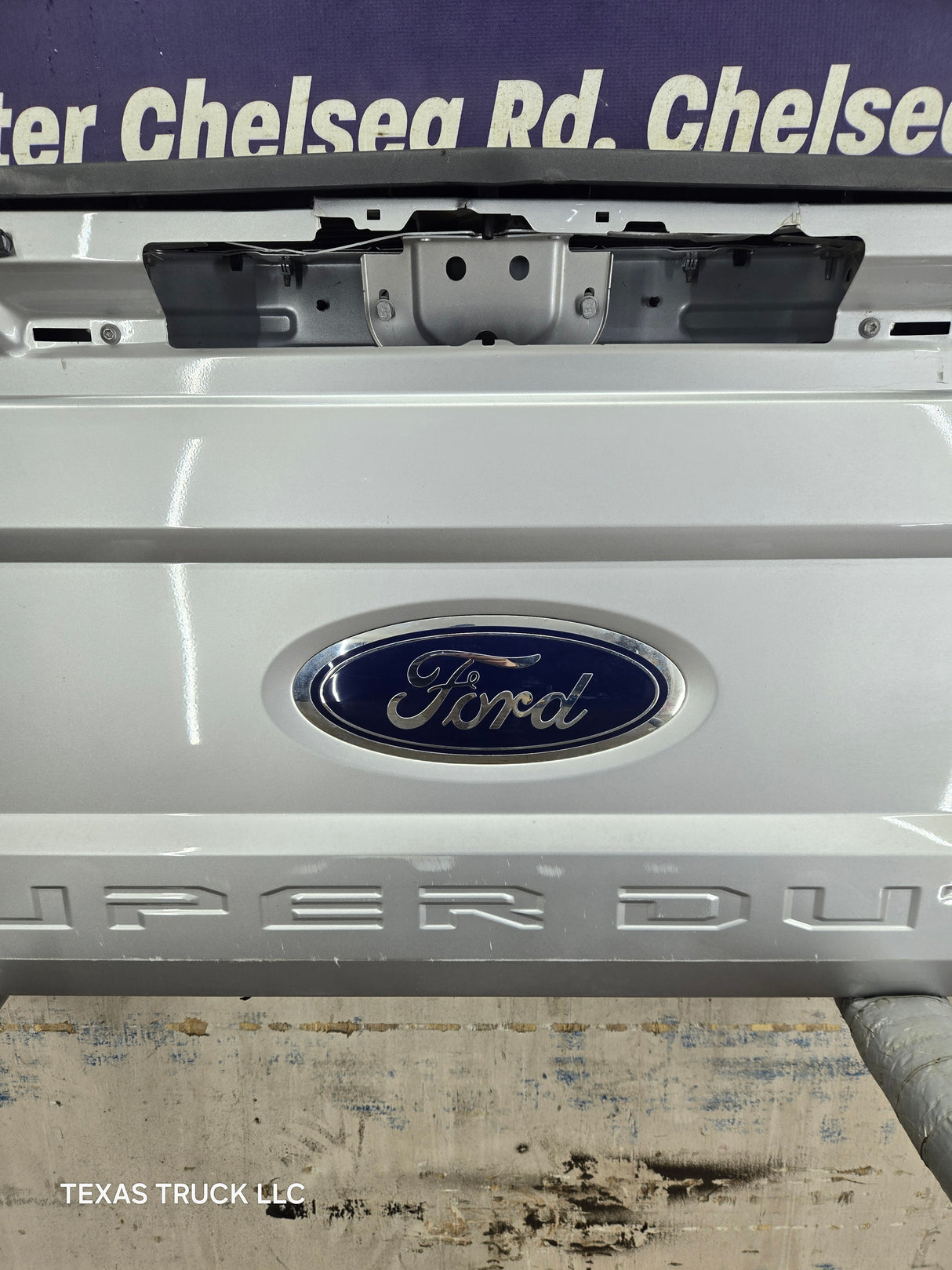 2017-2022 Ford F250 F350 F450 F550 Super Duty Tailgate