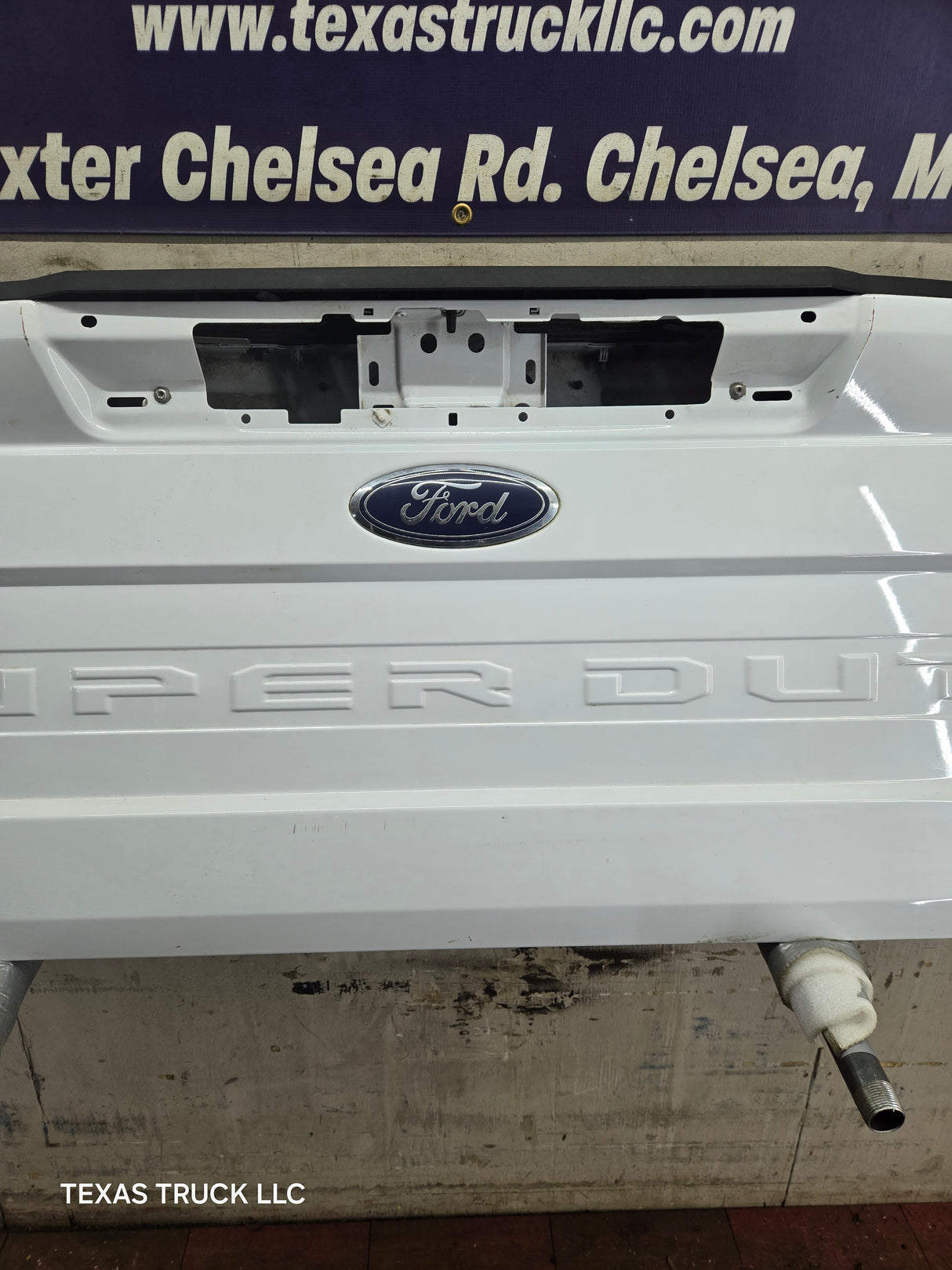 2017-2022 Ford F250 F350 F450 F550 Super Duty Tailgate
