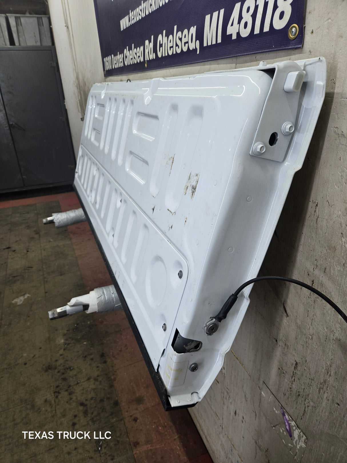 2017-2022 Ford F250 F350 F450 F550 Super Duty Tailgate