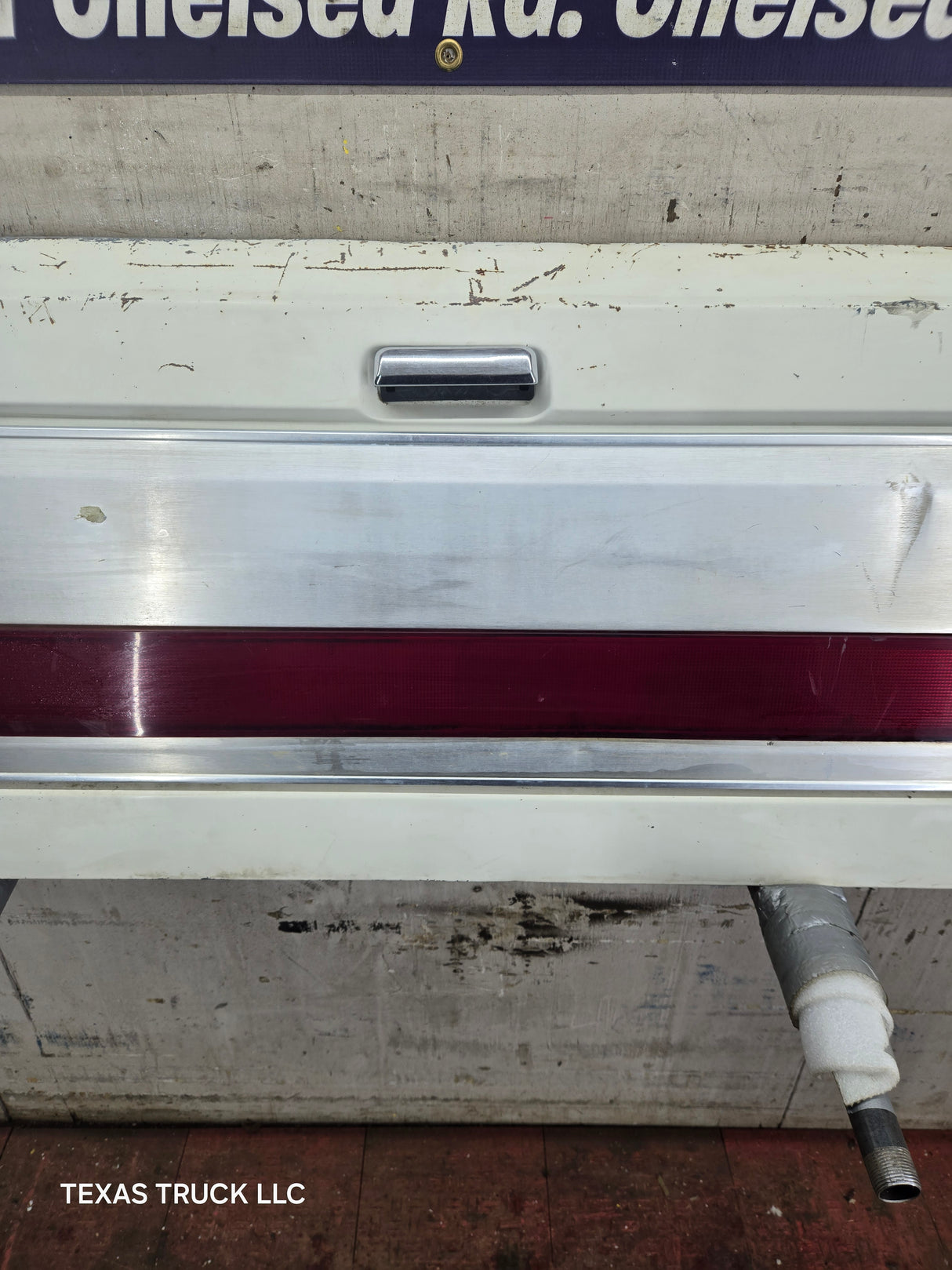 1980-1997 Bullnose / Bricknose / OBS Ford F100 F150 F250 F350 Tailgate