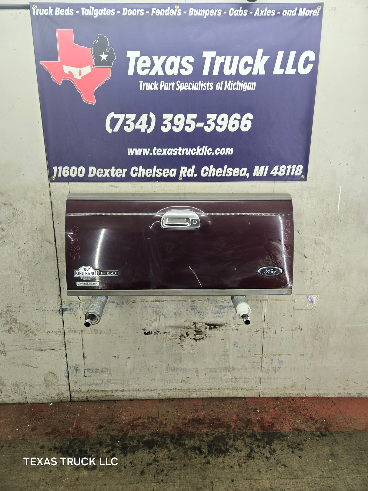 1997-2003 Ford F150 Step Side / Flare Side Tailgate