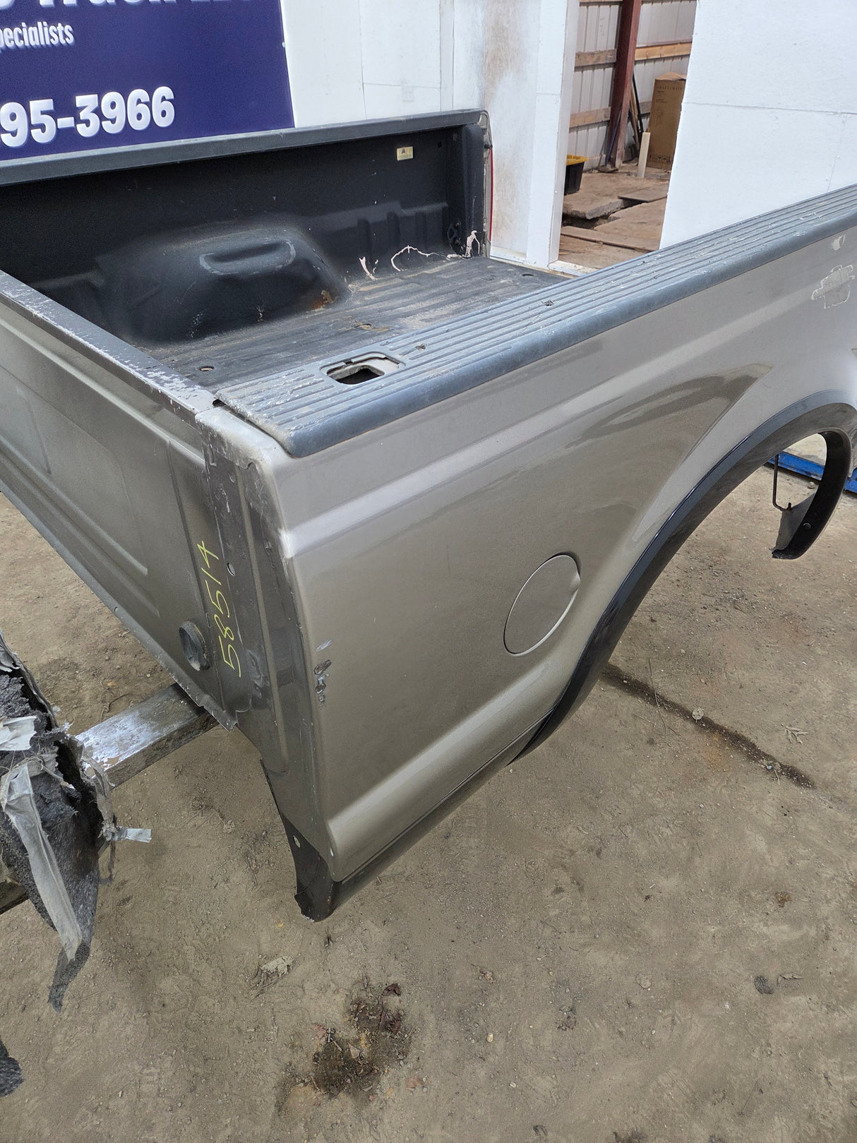 1999-2010 Ford Super Duty F250 F350 6' 9" Short Truck Bed