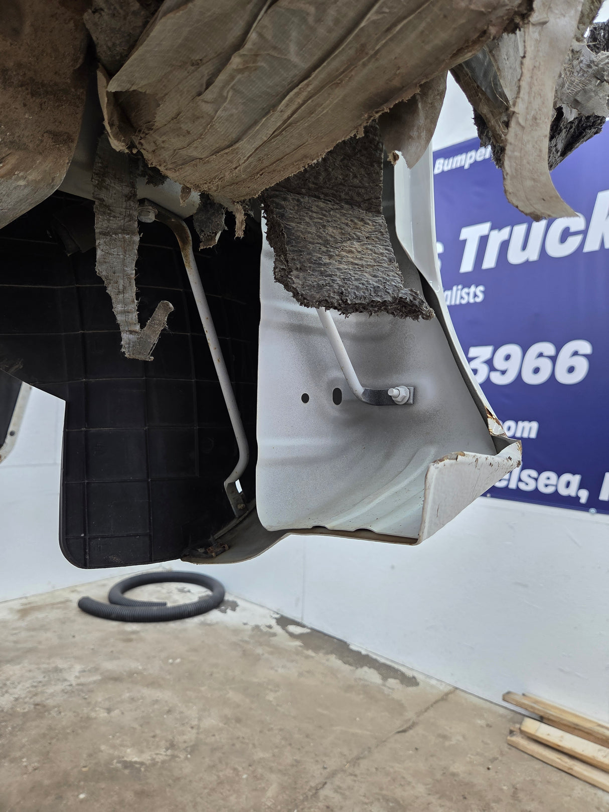 2004-2015 Nissan Titan Crew Cab 5' 6" Short Bed