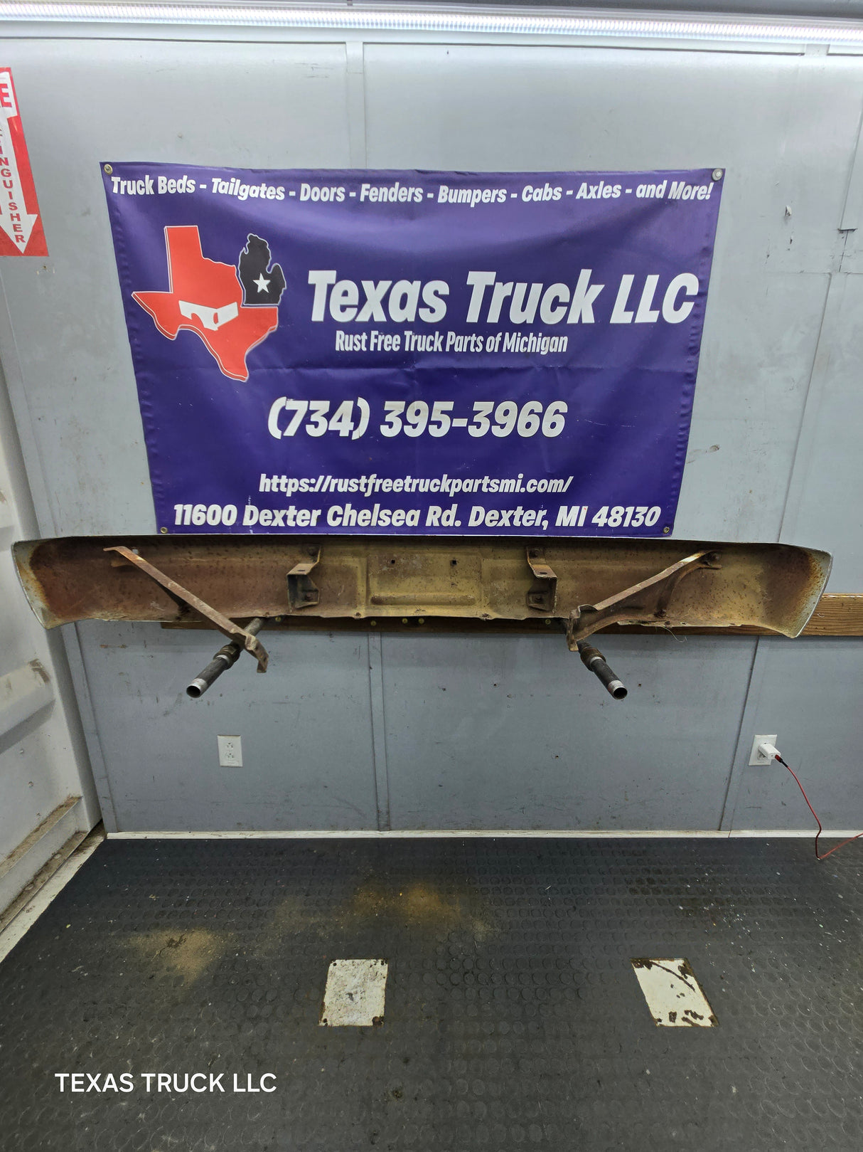 1983-1991 Chevrolet Silverado / GMC Sierra Square Body Front Bumper W/O Impact Strip