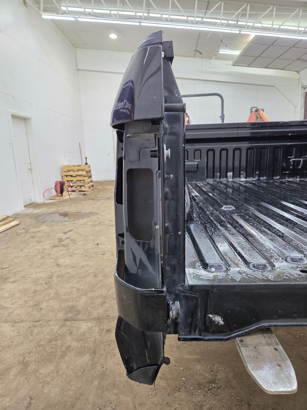 2015-2020 Ford F150 6' 6" Short Bed Without Wheel Lip Molding