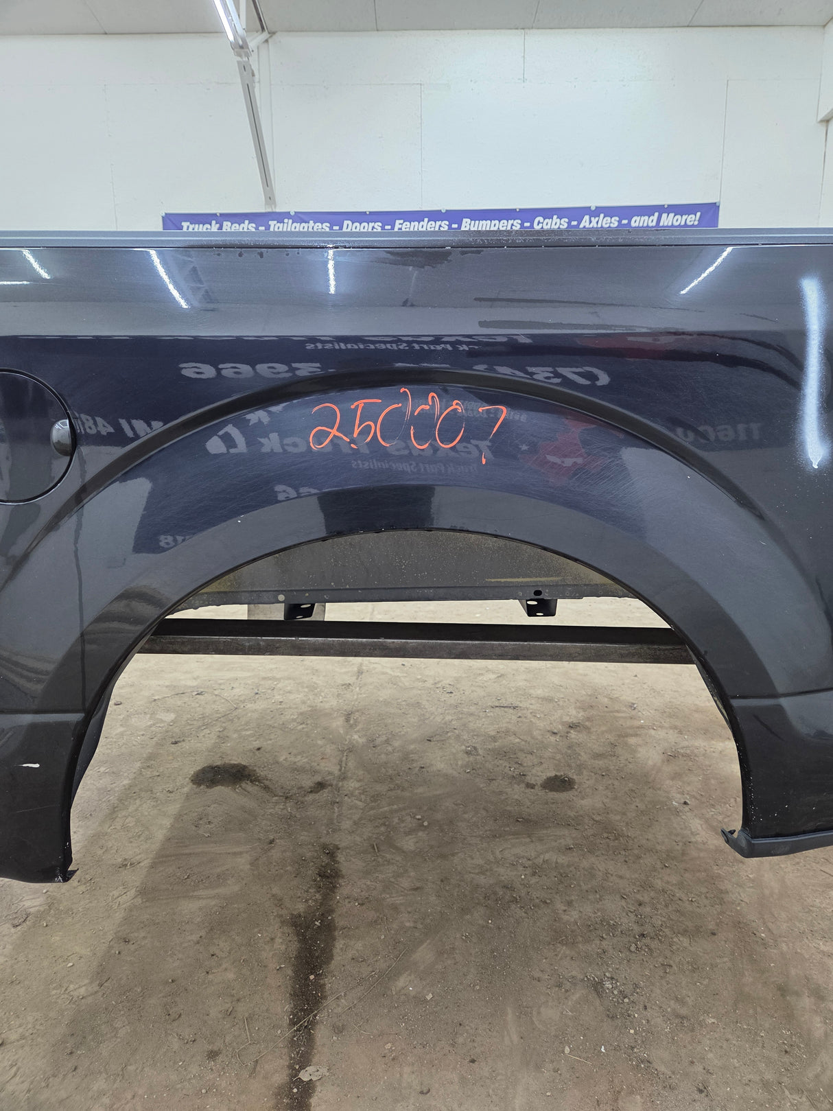 2015-2020 Ford F150 6' 6" Short Bed Without Wheel Lip Molding