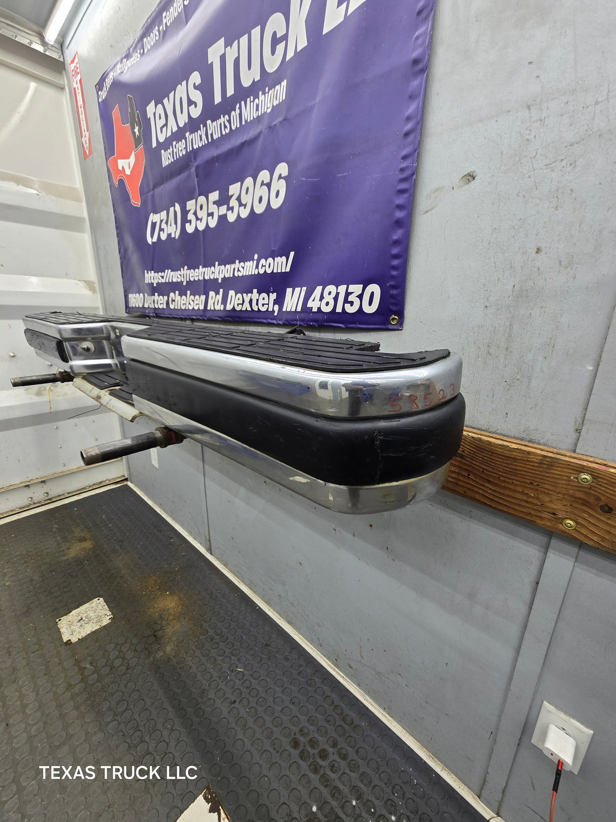 1980-1997 Ford F100 F150 F250 F350 Rear Bumper