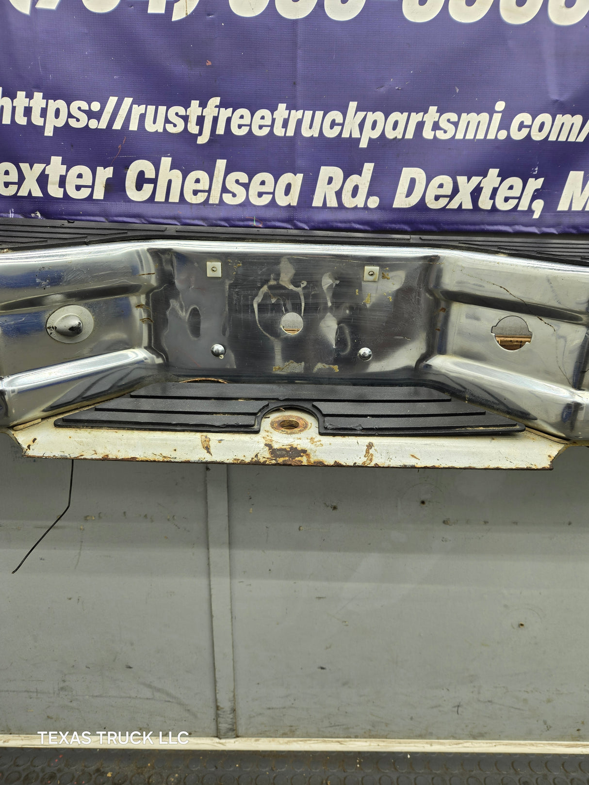 1980-1997 Ford F100 F150 F250 F350 Rear Bumper