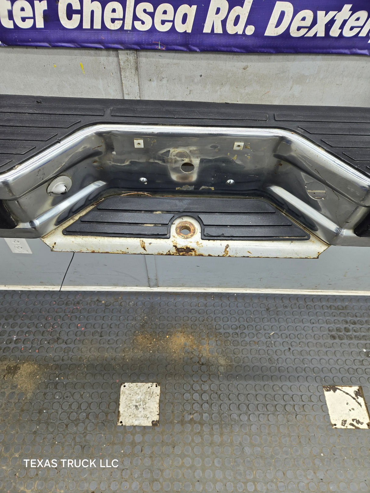 1980-1997 Ford F100 F150 F250 F350 Rear Bumper