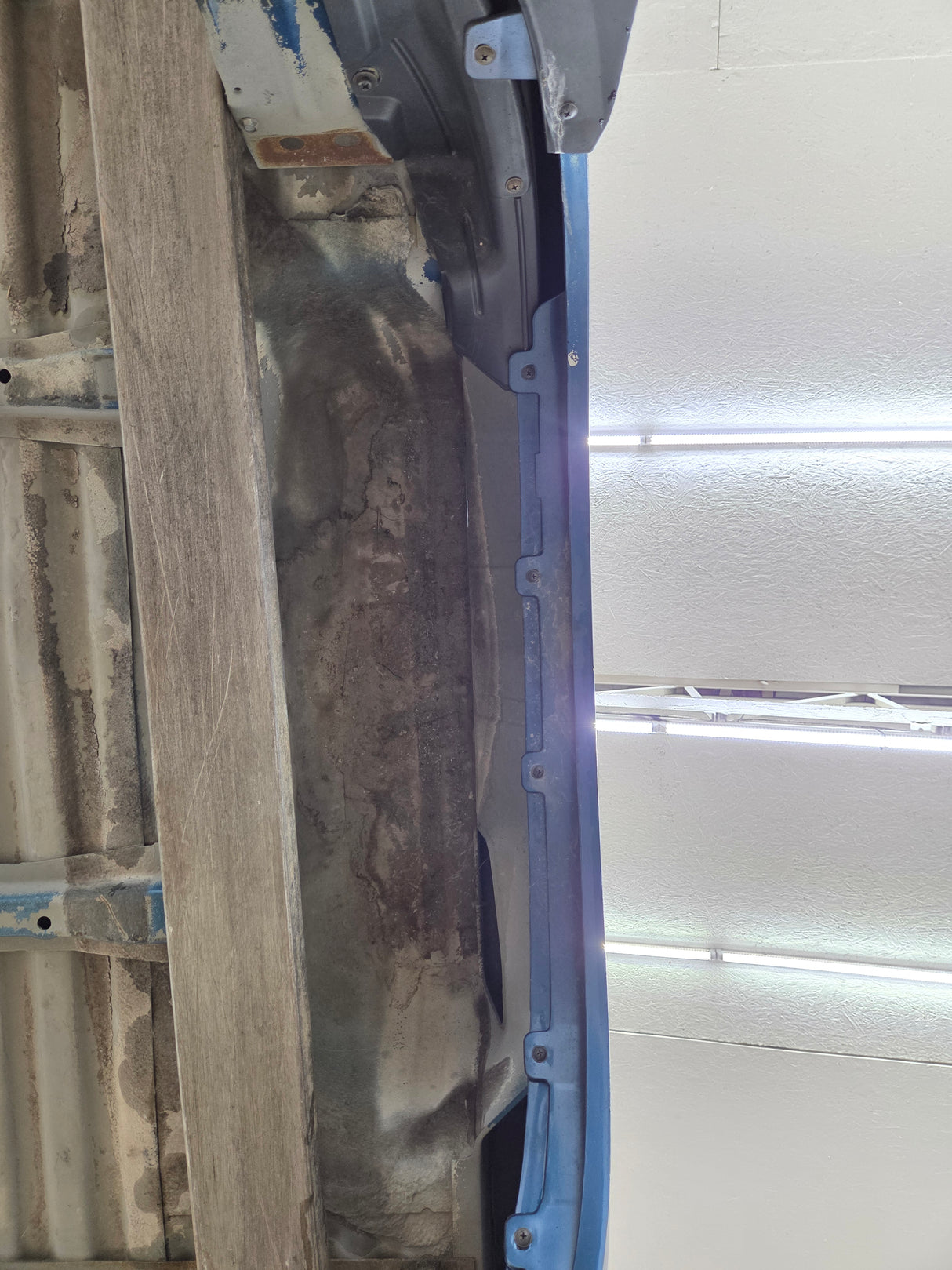 2001-2004 Nissan Frontier Long Bed Truck Bed 6' 2"