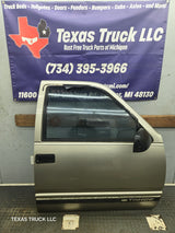 1988-2000 Chevrolet Silverado Suburban GMC Sierra Front Passenger Side Door RH