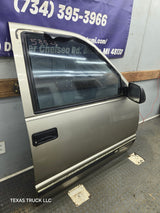 1988-2000 Chevrolet Silverado Suburban GMC Sierra Front Passenger Side Door RH