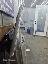 1988-2000 Chevrolet Silverado Suburban GMC Sierra Front Passenger Side Door RH