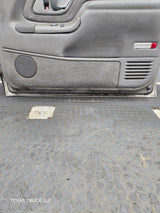 1988-2000 Chevrolet Silverado Suburban GMC Sierra Front Passenger Side Door RH