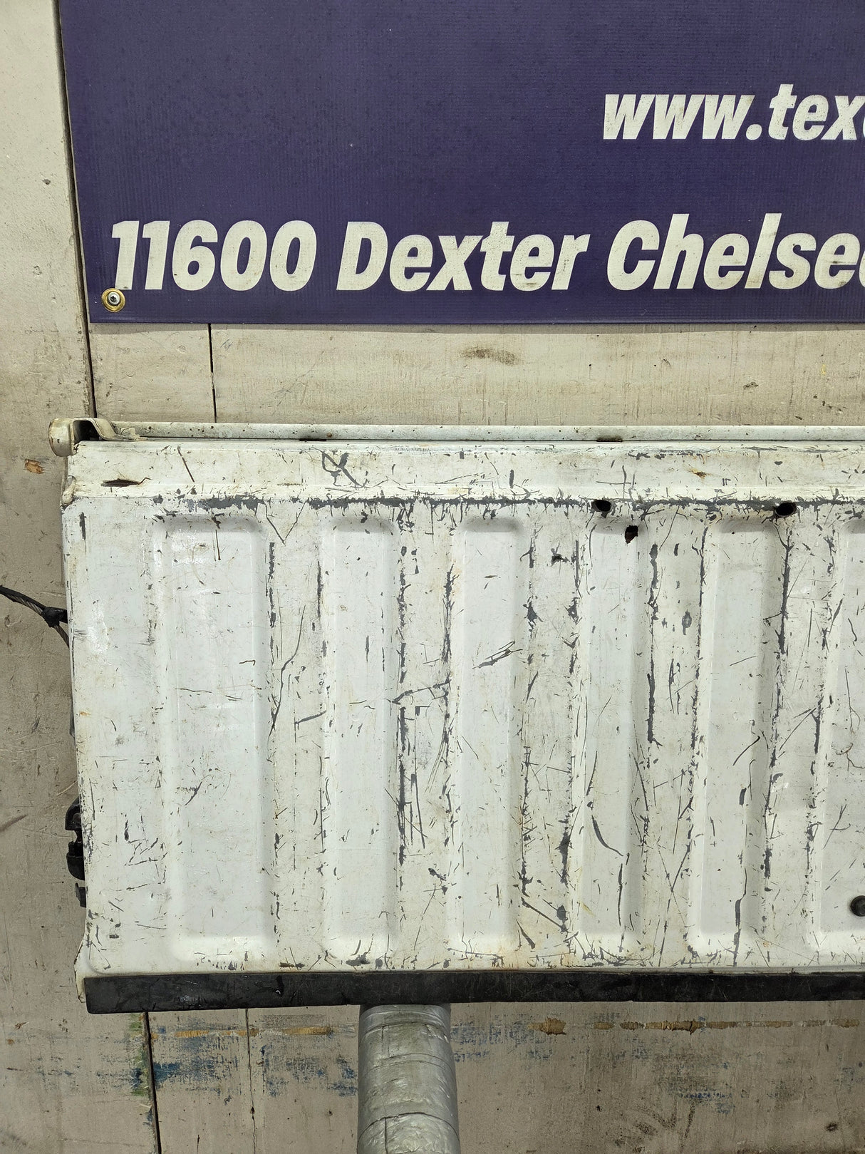 1999-2007 Chevrolet Silverado / GMC Sierra 1500 2500 3500 Tailgate