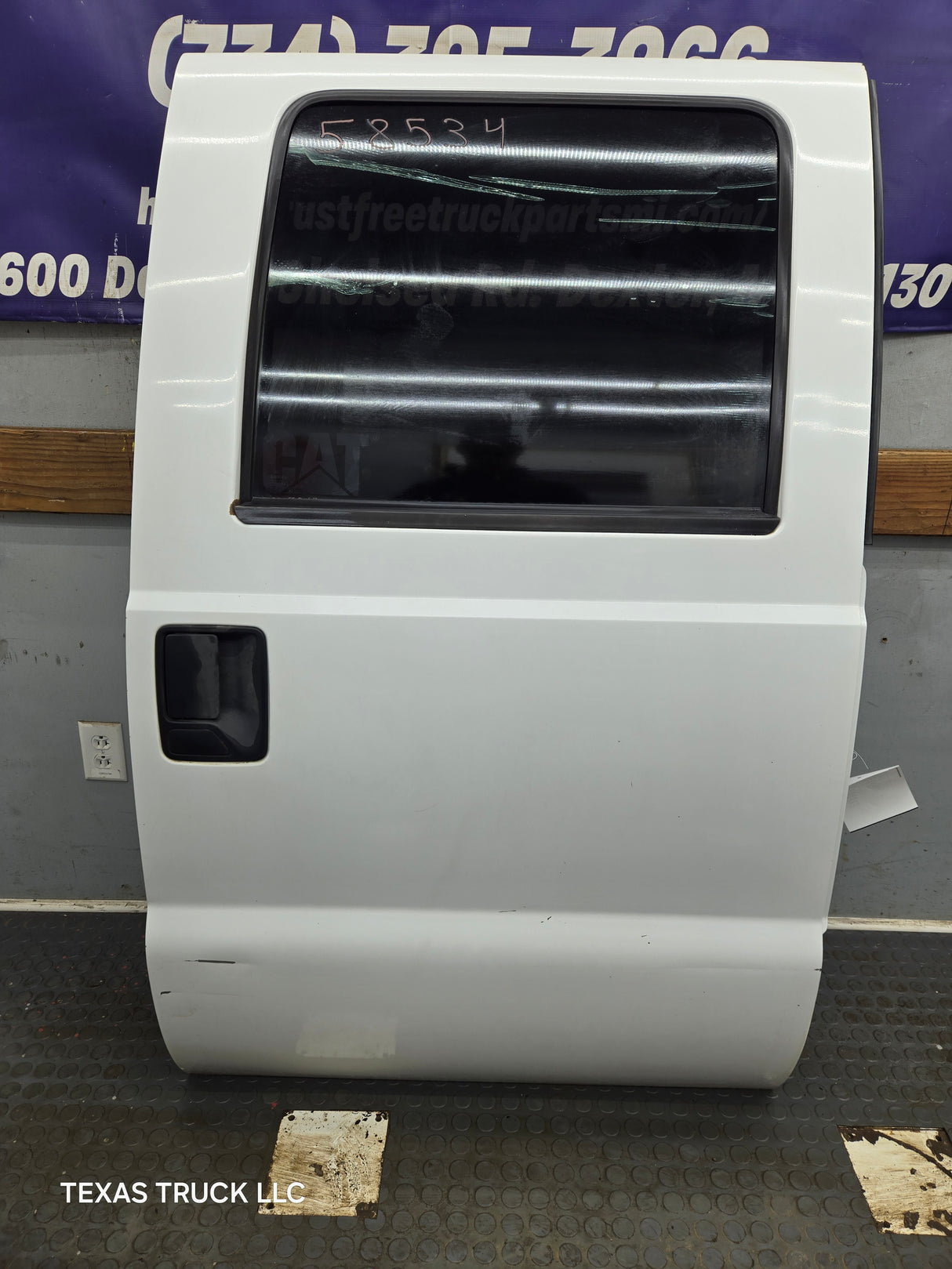2012-2016 Ford Super Duty Passenger Side Rear Door RH Crew Cab F250 F350 F450 F550