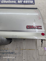 1999-2007 Chevrolet Silverado / GMC Sierra 1500 2500 3500 Tailgate