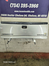 1999-2007 Chevrolet Silverado / GMC Sierra 1500 2500 3500 Tailgate