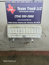 1997-2003 F150 / 1999-2007 Ford F250 F350 F450 F550 Super Duty Tailgate