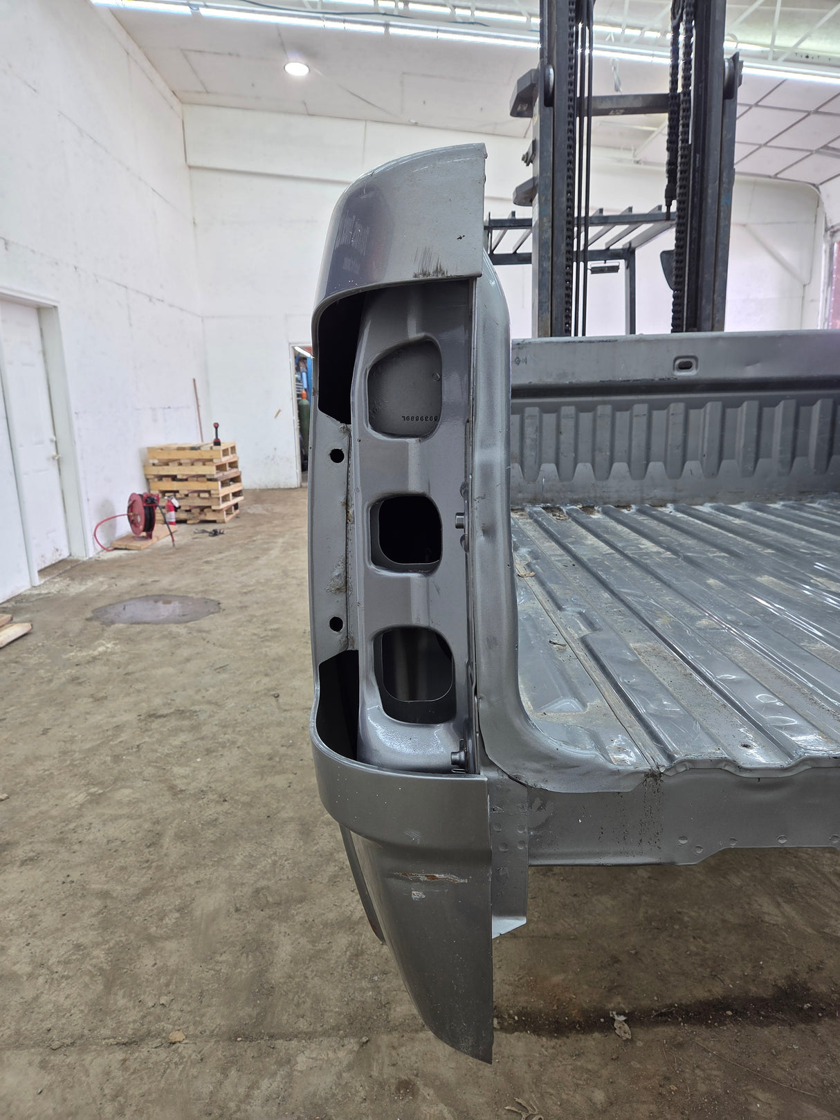 2007-2013 GMC Sierra 1500 5' 8" Short Truck Bed