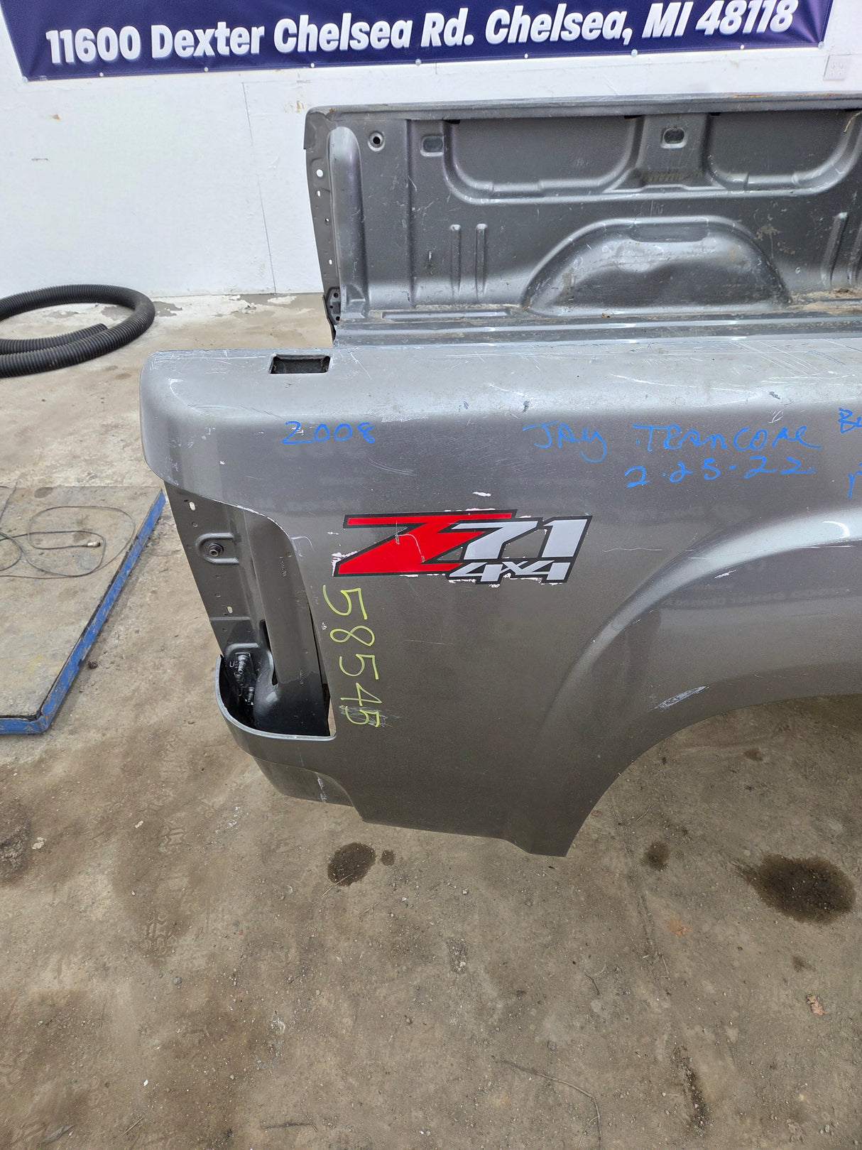 2007-2013 GMC Sierra 1500 5' 8" Short Truck Bed