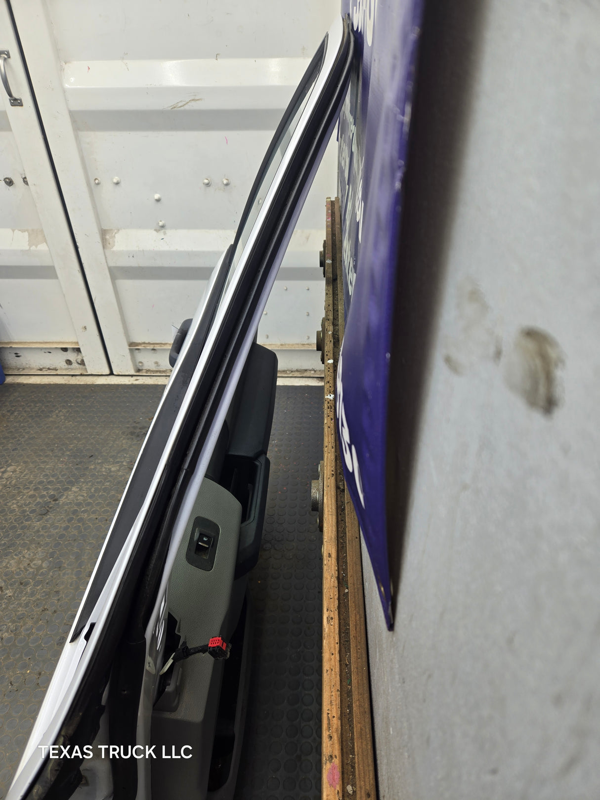 2015-2022 Ford F150 / Super Duty Passenger Side Front Door RH F250 F350 F450 F550